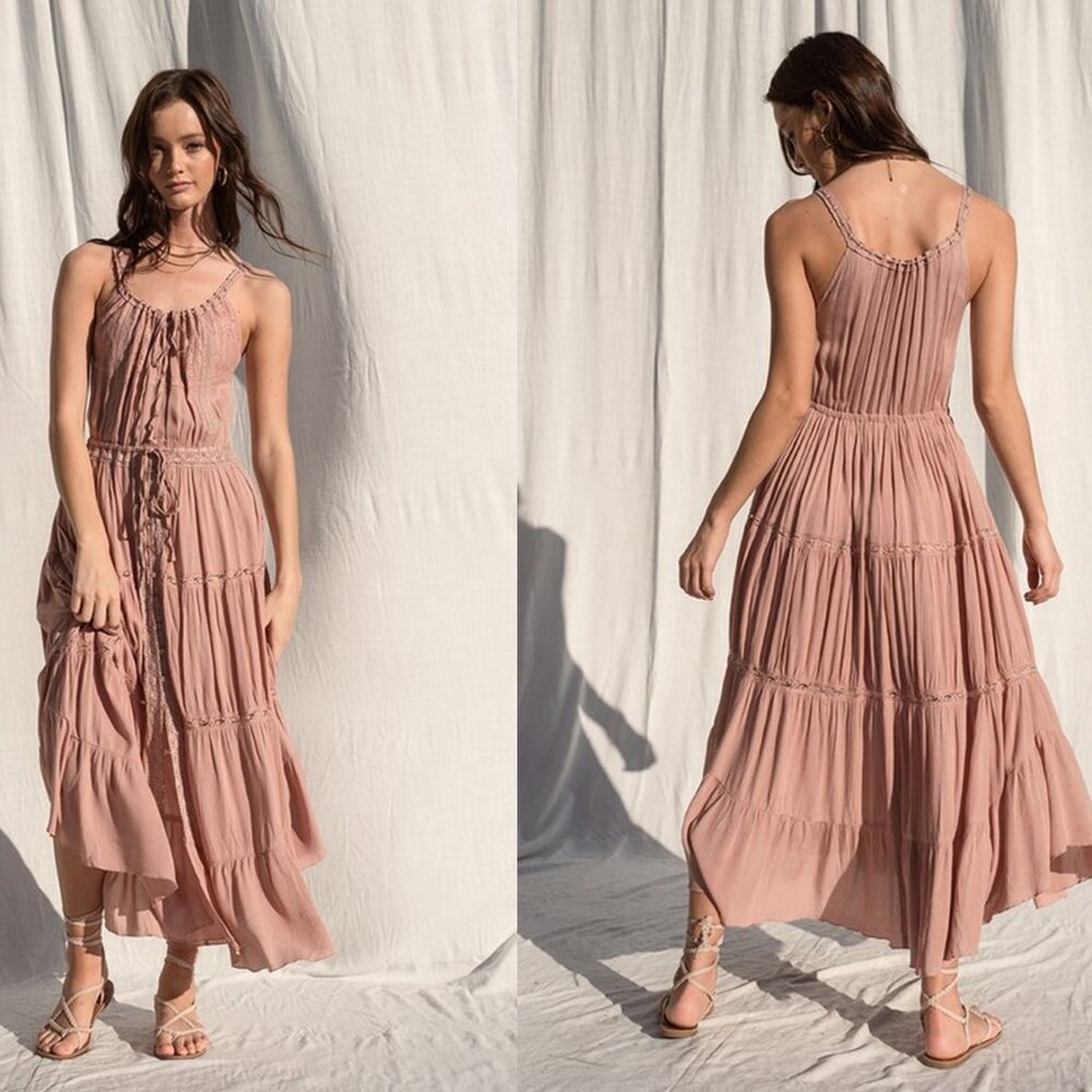TIERED RUFFLE MAXI DRESS (ASH ROSE)